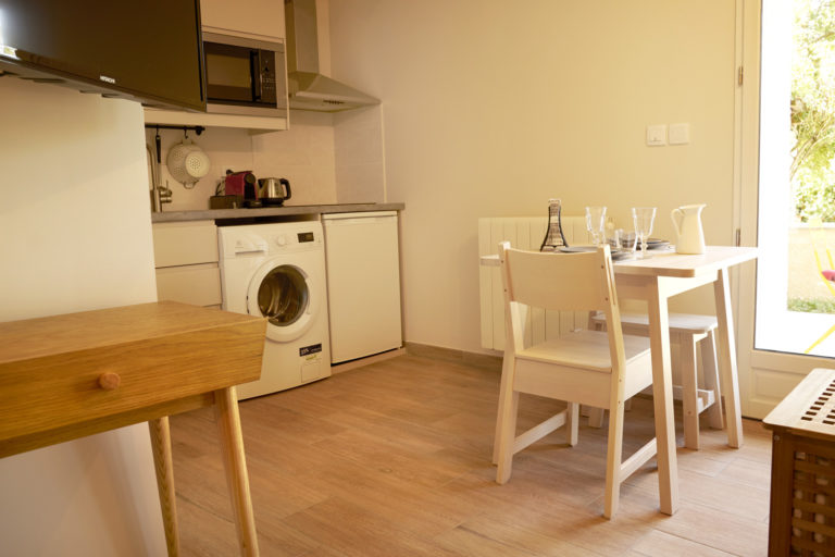 Revigora Locations Auréoline studio rentals in Vienne